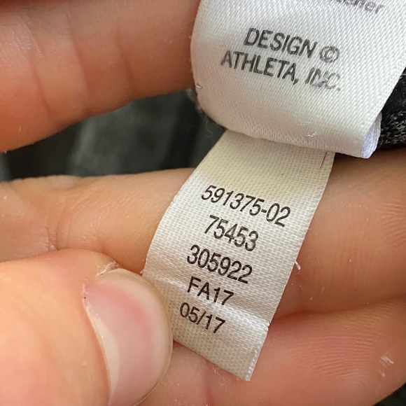 Athleta salutation 7/8 gray leggings size small - Picture 5 of 8